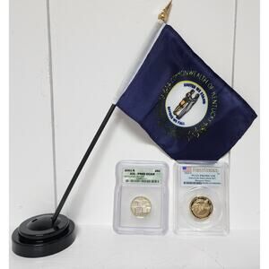 Kentucky Heritage Desk Set w/ Silver Quarter & Bluegrass $1 Coin + Flag